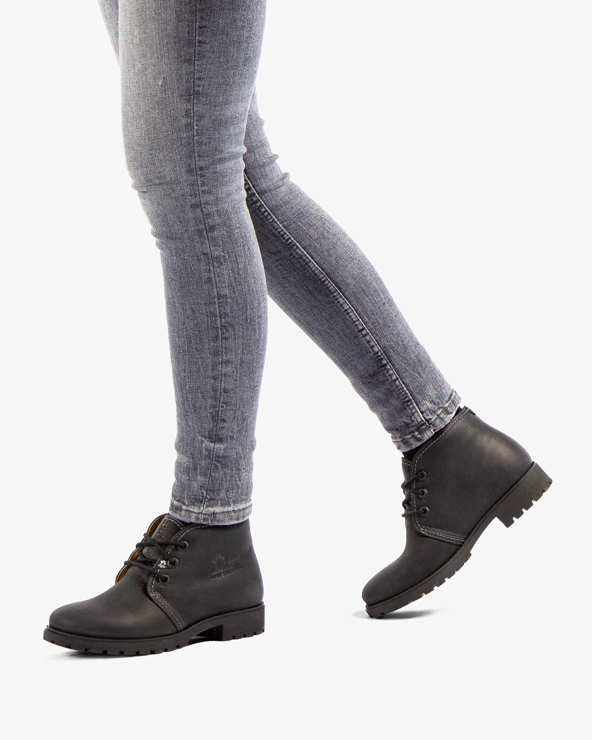 Bota Panama B3 Napa Grass Negro - Image 2